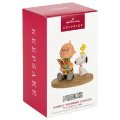 Hallmark The Peanuts® Gang Sunday Morning Funnies Ornament -Hallmark shop Charlie Brown Reading Comics Keepsake Ornament 2199QXI7039 04