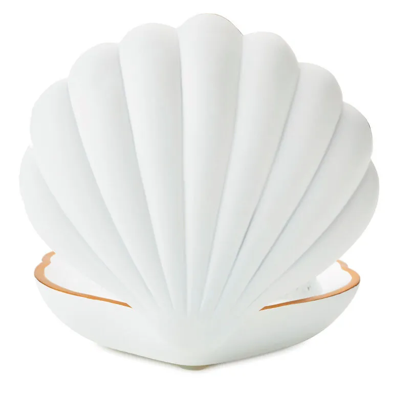 Hallmark Disney The Little Mermaid Ariel In Seashell Snow Globe 4 Hallmark Disney The Little Mermaid Ariel In Seashell Snow Globe - Image 2