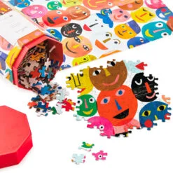 Hallmark Share Smiles 550-Piece Jigsaw Puzzle -Hallmark shop Diverse and Colorful Faces 550 Piece Jigsaw Puzzle 1PUZ1430 02