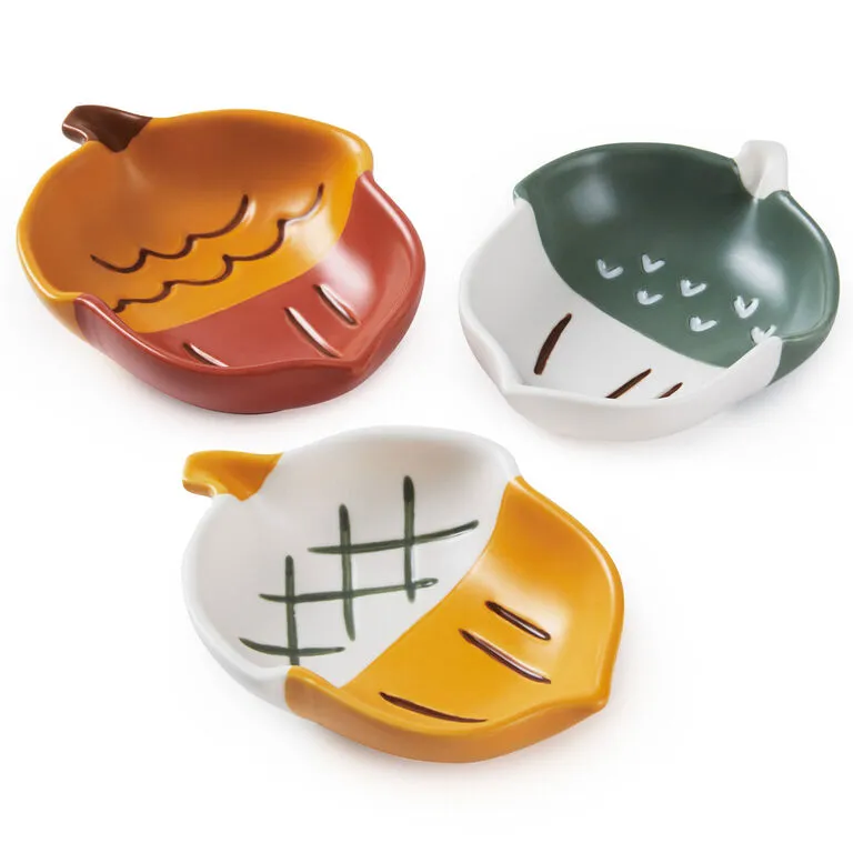 Hallmark Autumn Acorns Stacking Bowls, Set Of 3