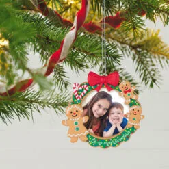 Hallmark Oh-So-Sweet Grandkids Photo Frame Ornament 9 Hallmark Oh-So-Sweet Grandkids Photo Frame Ornament -Hallmark shop Gingerbread Grandkids Picture Frame Keepsake Ornament 1599QGO2589 02