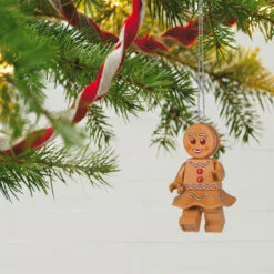 Hallmark Gingerbread Woman LEGO® Minifigure Ornament 9 Hallmark Gingerbread Woman LEGO® Minifigure Ornament -Hallmark shop Gingerbread Woman LEGO Minifig Keepsake Ornament 1699QXI7329 02