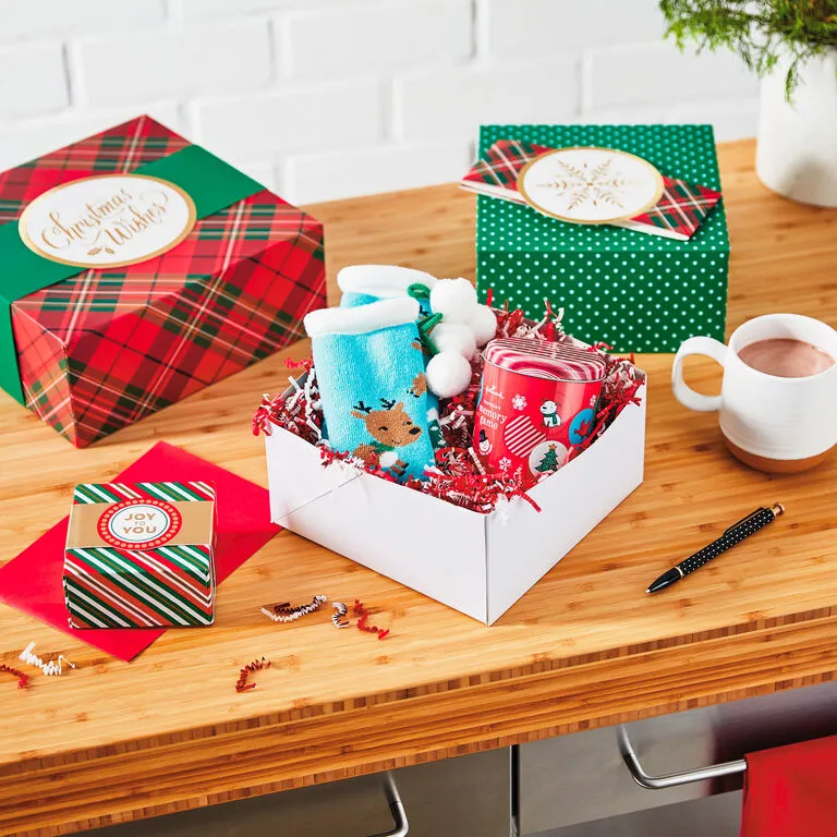 Hallmark Joy To You 3-Pack Christmas Gift Boxes, Assorted Sizes And Designs 7 Hallmark Joy To You 3-Pack Christmas Gift Boxes, Assorted Sizes And Designs - Image 5