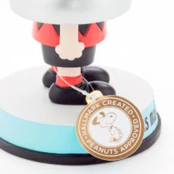 Hallmark Peanuts® Charlie Brown Big Dreams Snow Globe -Hallmark shop Peanuts Charlie Brown Figurine Big Dreams Snow Globe 1PAJ3548 04