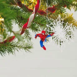 Hallmark Marvel Spider-Man Spidey Spins A Snowflake Ornament -Hallmark shop Spiderman Snowflake Keepsake Ornament 1999QXI7467 02