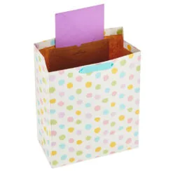 Hallmark 13" Welcome Baby 3-Pack Assorted Gift Bags With Tissue 13 Hallmark 13" Welcome Baby 3-Pack Assorted Gift Bags With Tissue -Hallmark shop Welcome Baby 3Pack Assorted Large Gift Bags Tissue 5EGB6421 04