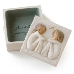 Willow Tree® Friendship Keepsake Box